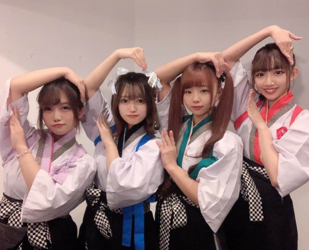 林歩楓のインスタグラム：「💜💙💚❤️」