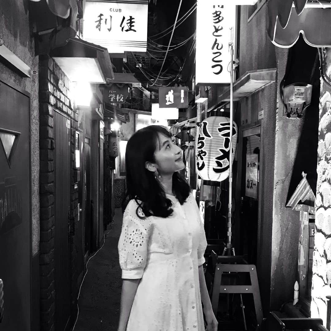 のインスタグラム：「な・な・な。 まだ心でメロディーが、歌声が、合唱が、鳴っています♪  #CDTVライブライブ #森山直太朗 さん #ありがとうございました！ #大好きなラーメン博物館 #忘れられないシーンになりました #呼び起こせ #演劇部魂」