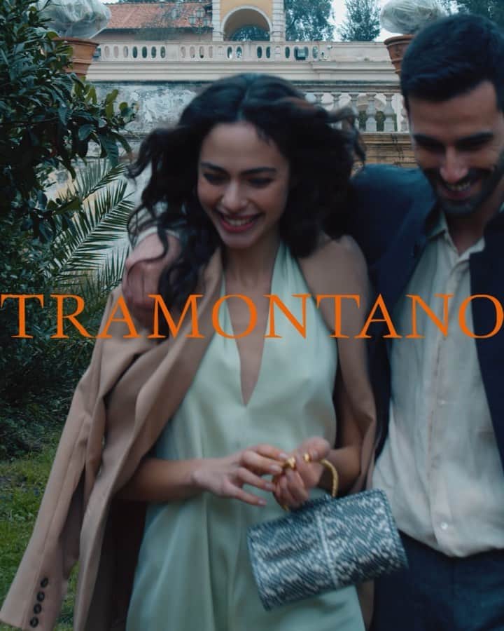 トラモンターノのインスタグラム：「Feeling la dolce vita 🧡  #Tramontano #TramontanoNapoli」