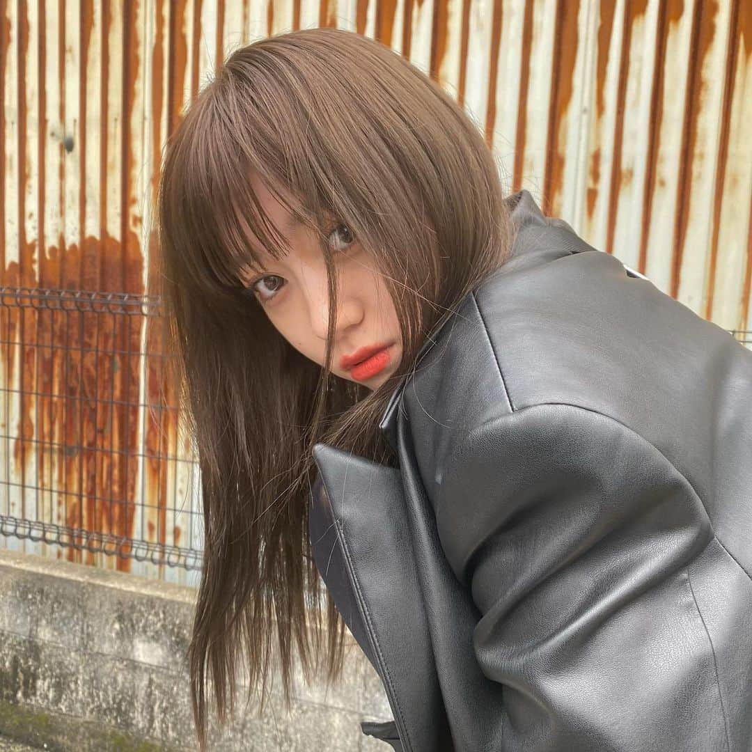 鴨林李帆さんのインスタグラム写真 - (鴨林李帆Instagram)「☯️🖤﻿ ﻿ ﻿ ﻿ ﻿ #鴨林李帆 #03 #fashion #model #makeup」4月20日 18時35分 - riho_1_2_1_2