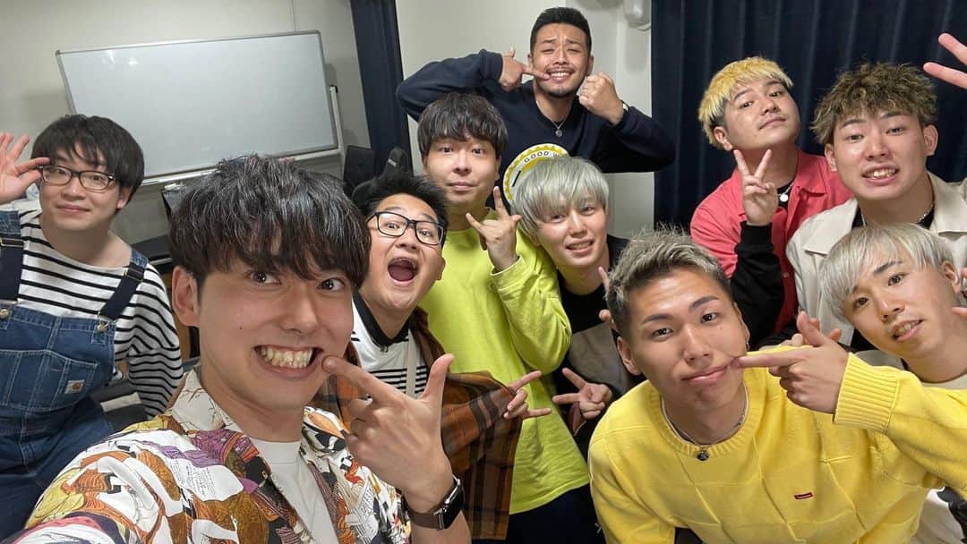 はんくんのインスタグラム：「おるたなChannelと初コラボさせてもらいました🙇‍♂️ めっちゃ楽しかったなぁぁぁあwww 動画と変わらなすぎて逆に脳が追いつかなかったです、、 ありがとうございました！次は飲みに行きましょ😍🔥」