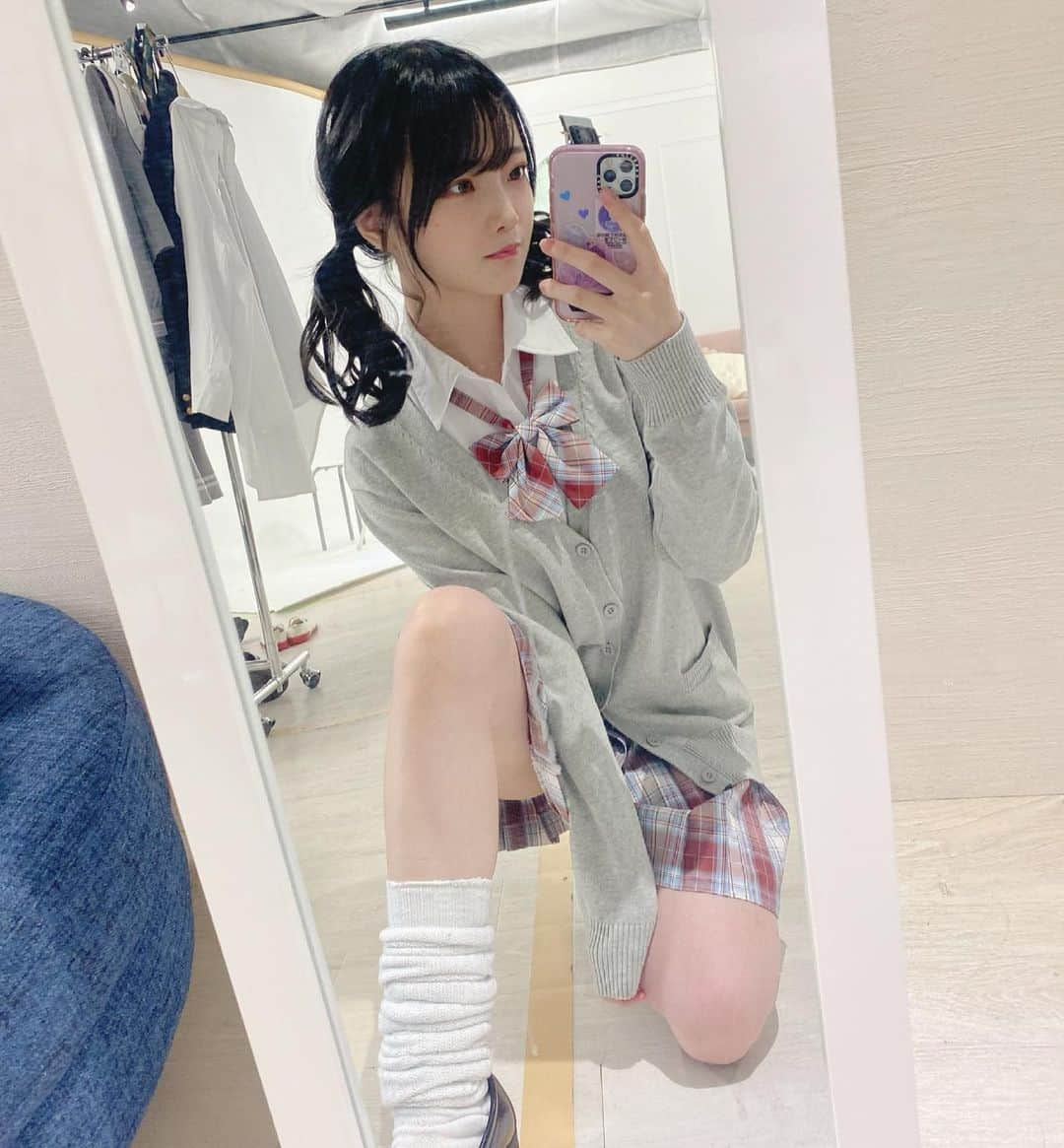 新谷姫加さんのインスタグラム写真 - (新谷姫加Instagram)「今日は色々な制服を着ました」4月20日 19時43分 - hime._.gram