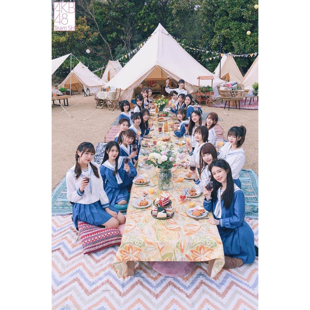 AKB48 Team SHさんのインスタグラム写真 - (AKB48 Team SHInstagram)「#AKB48TeamSH #借口而已Maybe Maybe maybe 或许是欢喜不明之所以 这爱意如此彻底 其实我早已明晰」4月20日 19時44分 - akb48teamsh