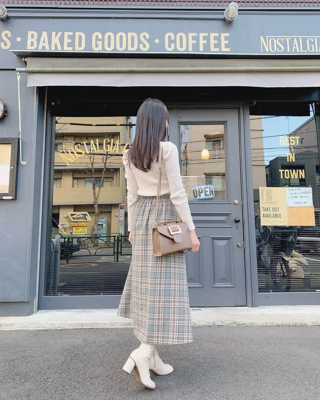 関根ささらさんのインスタグラム写真 - (関根ささらInstagram)「New York Styleのカフェにて♡ . . #コーデ記録 👗💗 #tops : #grl #skirt : #grl @grl_official  #boots : #zozotown @zozotown  . . #プチプラ #プチプラコーデ #プチプラファッション #ぷちぷら #ぷちぷらコーデ #グレイル #グレイル購入品 #ゾゾタウン #ny #newyorkstyle #nostalgia #nostalgiacafe #ノスタルジアカフェ #高円寺 #高円寺カフェ #高円寺ランチ #koenji #koenjicafe #cafe #cafestagram #カフェスタグラム」4月20日 20時39分 - sasarasekine