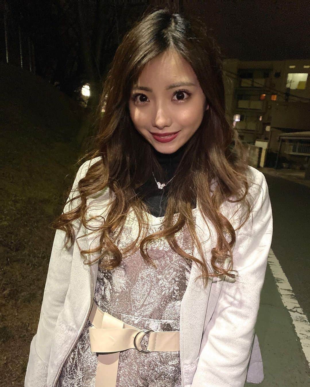 山下みちるさんのインスタグラム写真 - (山下みちるInstagram)「・ 可愛い子に撮ってもらったお気に入りの写真🤭♥️ ・ #ファッション #ワンピース #大学生コーデ #アクセサリー #コーデ #오오티디 #데일리룩 #00년생 #fashion #randa #instagood」4月20日 20時58分 - hello_chiruchiru