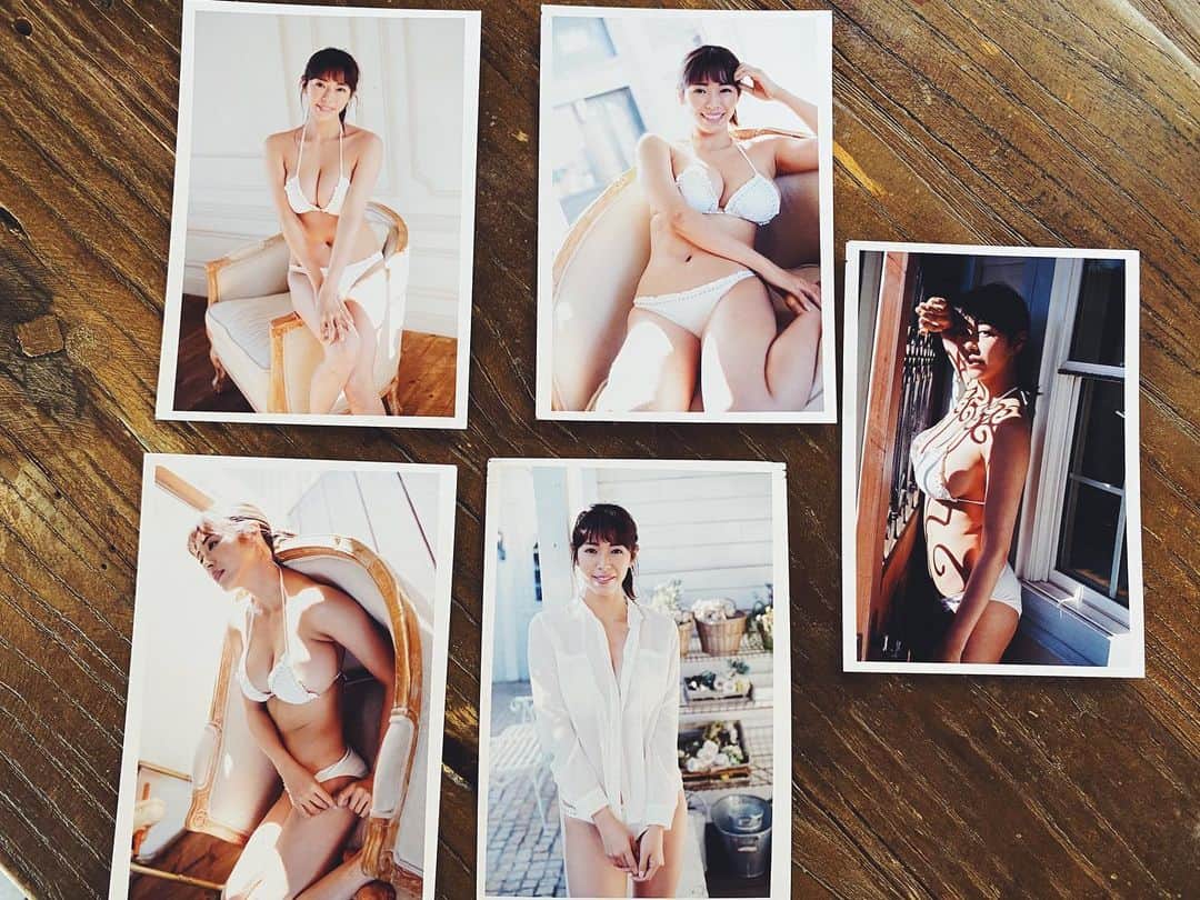 わちみなみのインスタグラム：「漫画アクション、﻿ 表紙にちょこんと﻿ 初登場させていただいています。﻿ ﻿ ファーストトレカいよいよ今週発売です☺︎﻿ イベントきてくださいね↓﻿ ひさしぶりだからどき！﻿ ﻿ ﻿ 2021年 2021年4月24日発売日（土）﻿ 【時間・場所】﻿ 18:00～ ソフマップAKIBA 1号店サブカル・モバイル館6階（秋葉原）﻿ ﻿ 2021年 4月25日（日）﻿ 【時間・場所】﻿ 12:00～ 書泉グランデ(神保町)﻿ 17:30～ ミントポニーランド（名古屋）﻿ ﻿ #漫画アクション #扎心了 #好的 #模型﻿ #攝影﻿ #旅遊攝影﻿ #拍攝﻿ #寫真﻿ #攝影日記﻿ #人像攝影﻿ #互惠﻿ #拍照﻿ #人像摄影﻿ #攝影日常﻿ ﻿ #수영복　#모델」