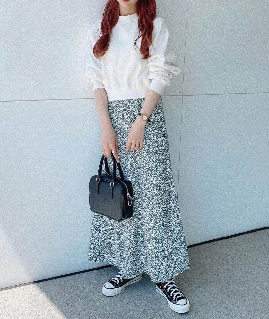 安中亜美さんのインスタグラム写真 - (安中亜美Instagram)「ㅤㅤㅤㅤㅤㅤㅤㅤㅤㅤㅤㅤㅤ 今日の服🌿 久しぶりにスカート履いたなぁ🥰 春はスカート履きたくなる❤︎ ㅤㅤㅤㅤㅤㅤㅤㅤㅤㅤㅤㅤㅤ #amitwinsworld_code #ootd#コーディネート#春コーデ#スカート」4月20日 21時23分 - amitwinsworld