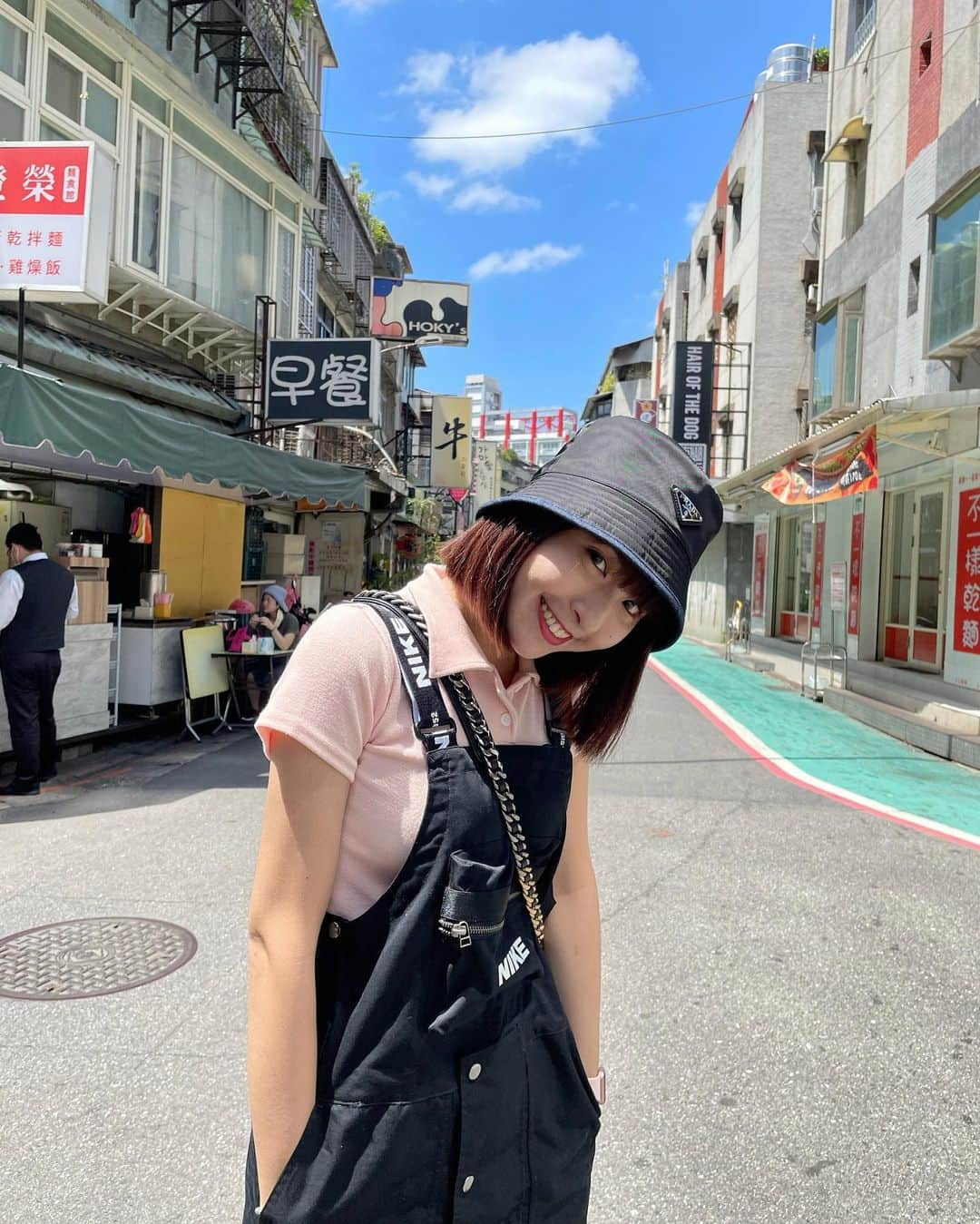 峮峮さんのインスタグラム写真 - (峮峮Instagram)「☀️☁️と👧🏽 #山君のootd」4月21日 15時15分 - qun_04