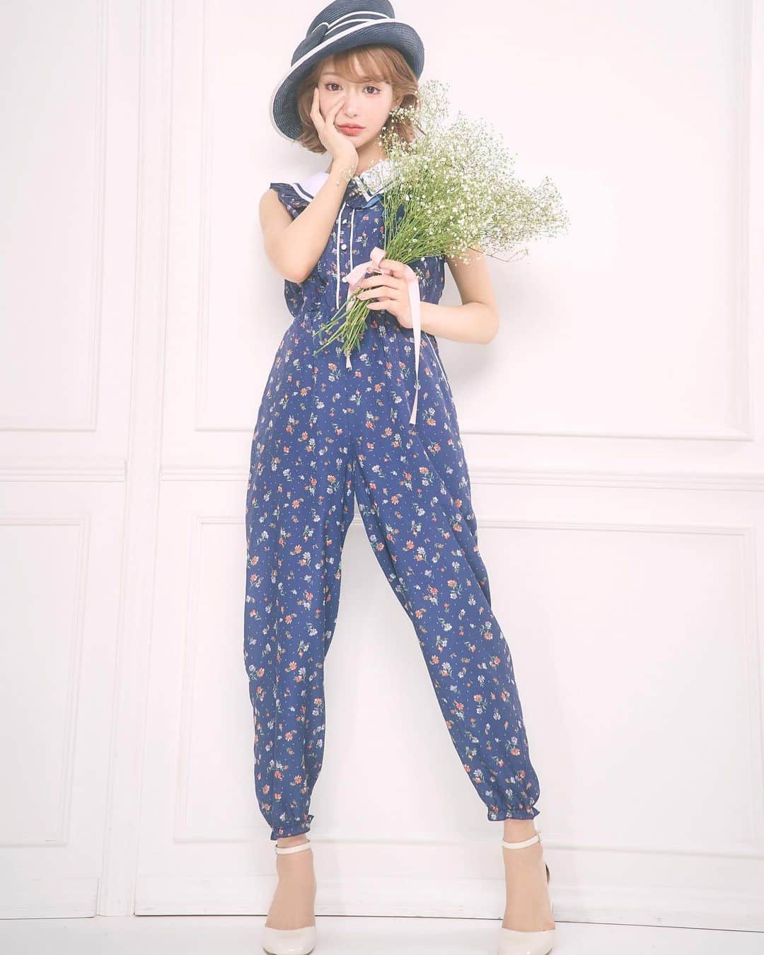 明日花キララのインスタグラム：「本日18時から @cpito_official のサイトがOpen&販売開始したよ！！ 5枚目に少し載せましたが、サイトもクピトの世界観全開で見てるだけでもとても可愛くて癒されるので皆さんサイト覗いて見てください🧸🎀❤︎(ストーリーから飛べます🌎)」