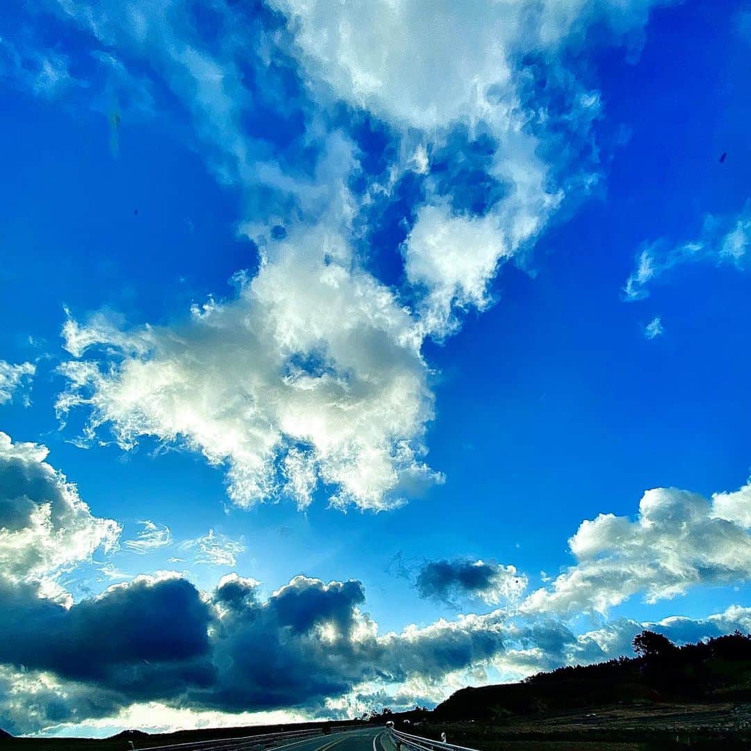 テミンのインスタグラム：「🌥」