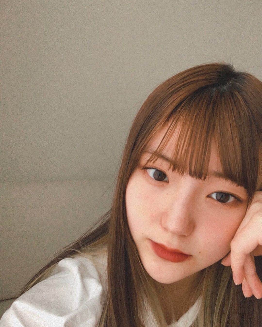 北川玲のインスタグラム：「GWはおうちで過ごそう☁️☁️ おうち大好き隊だから全然苦じゃない＾＾ #インドア」