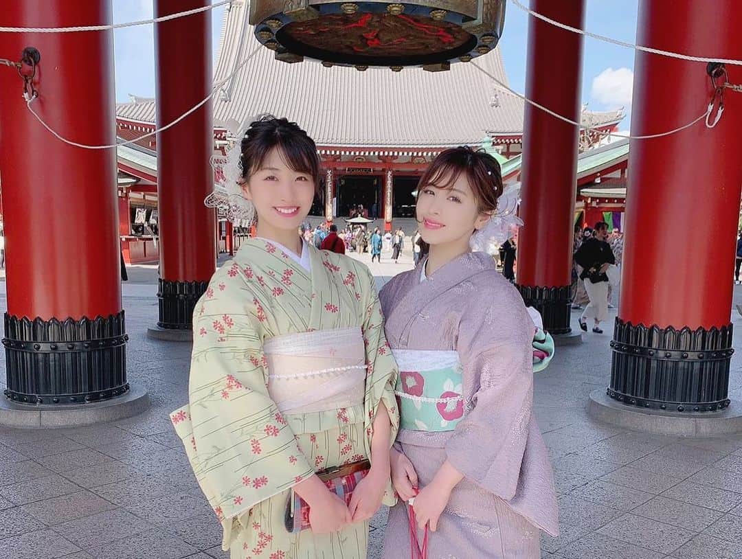 関根ささらさんのインスタグラム写真 - (関根ささらInstagram)「#throwbackthursday 💚👘🌸💜 . . 舞花(@maikamaimaika)とお着物で浅草散策した日の写真🌸 . . #kimono #kimonostyle #kimonofashion #kimonogirl #着物 #浅草 #asakusa #浅草食べ歩き #浅草寺 #sensoji #sensojitemple」4月22日 12時29分 - sasarasekine