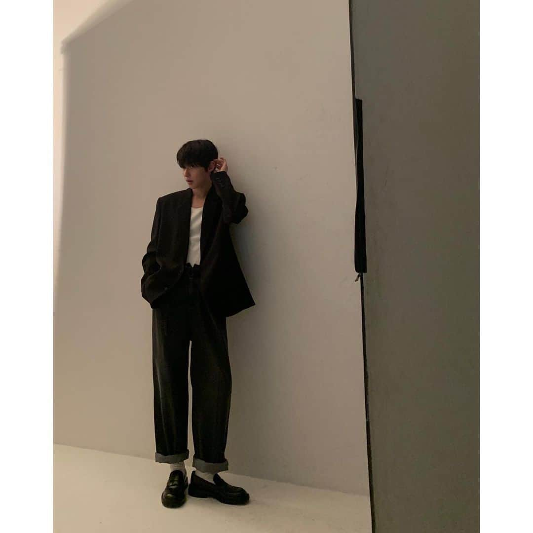 ファン・インヨプさんのインスタグラム写真 - (ファン・インヨプInstagram)「behind story📷」4月22日 13時08分 - hi_high_hiy