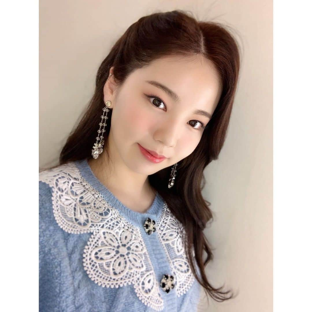 NiziUさんのインスタグラム写真 - (NiziUInstagram)「たくさんたくさん😋♡ • • • 많이 많이😋♡ • • #🌷🌷🌷」4月22日 21時39分 - niziu_artist_official