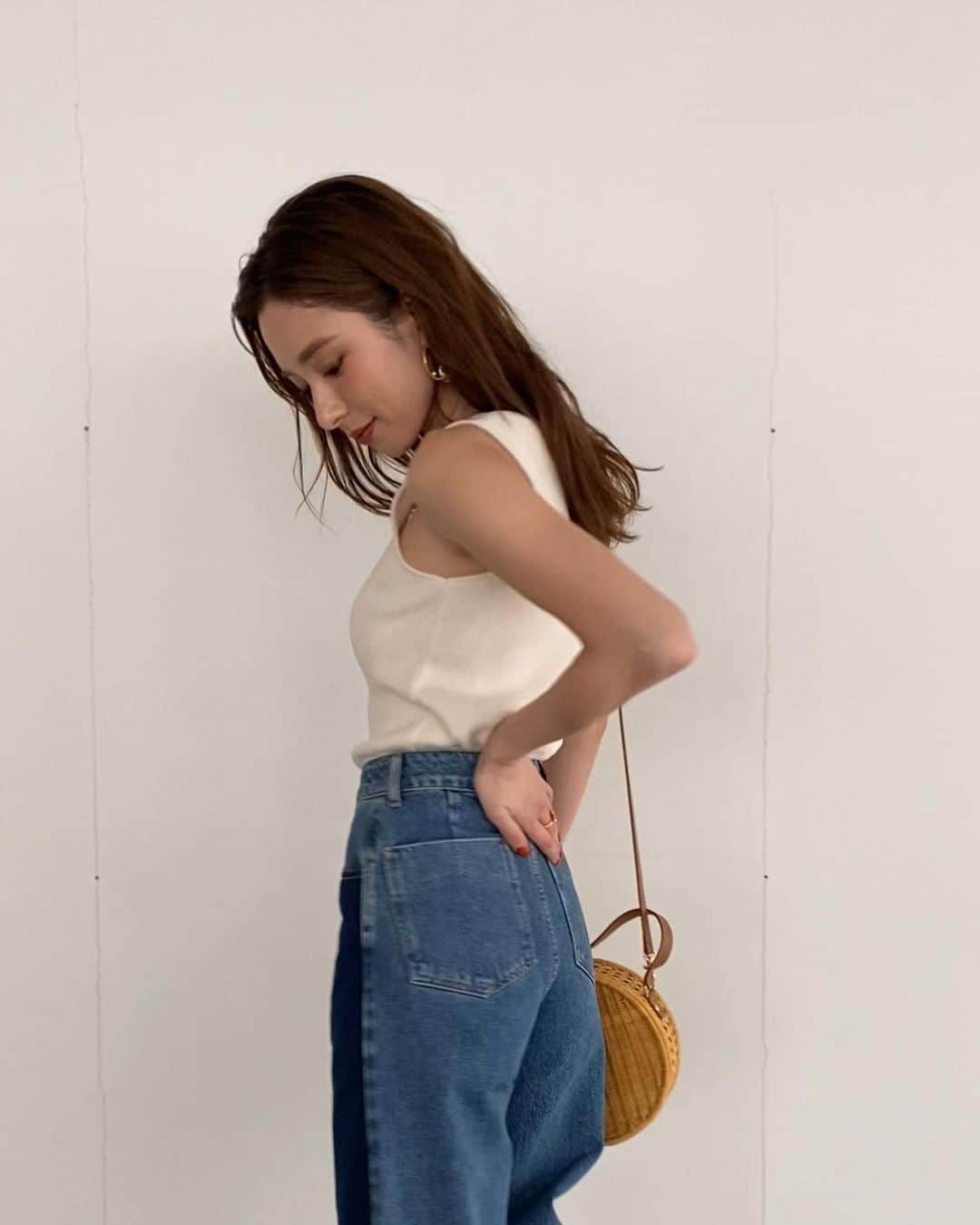月島桃花のインスタグラム：「. Organic cotton denim👖🌍✨ @lalalei_」