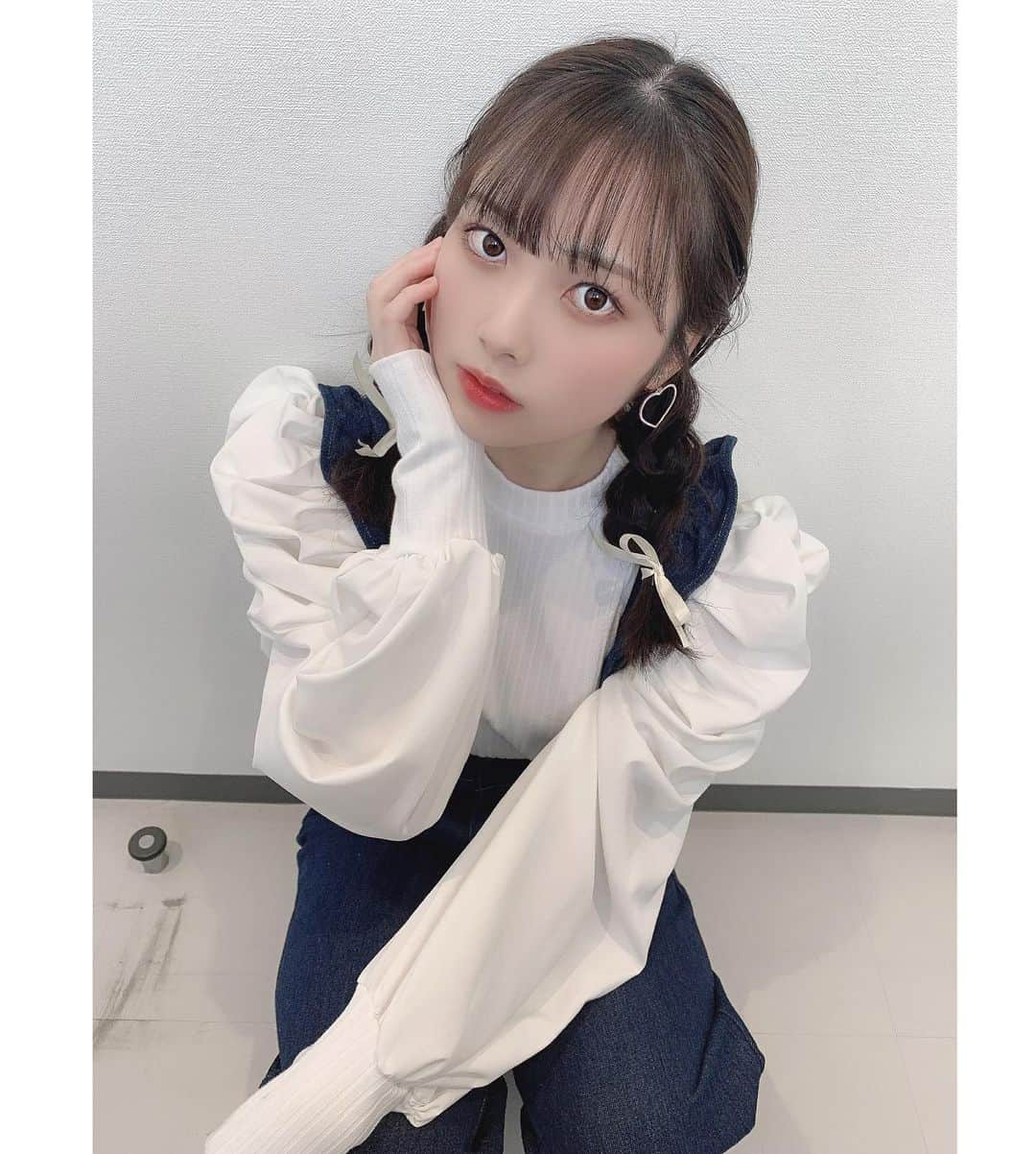 山内祐奈さんのインスタグラム写真 - (山内祐奈Instagram)「🤍 4枚目のわたし→😦」3月29日 21時12分 - yuna_hkt48