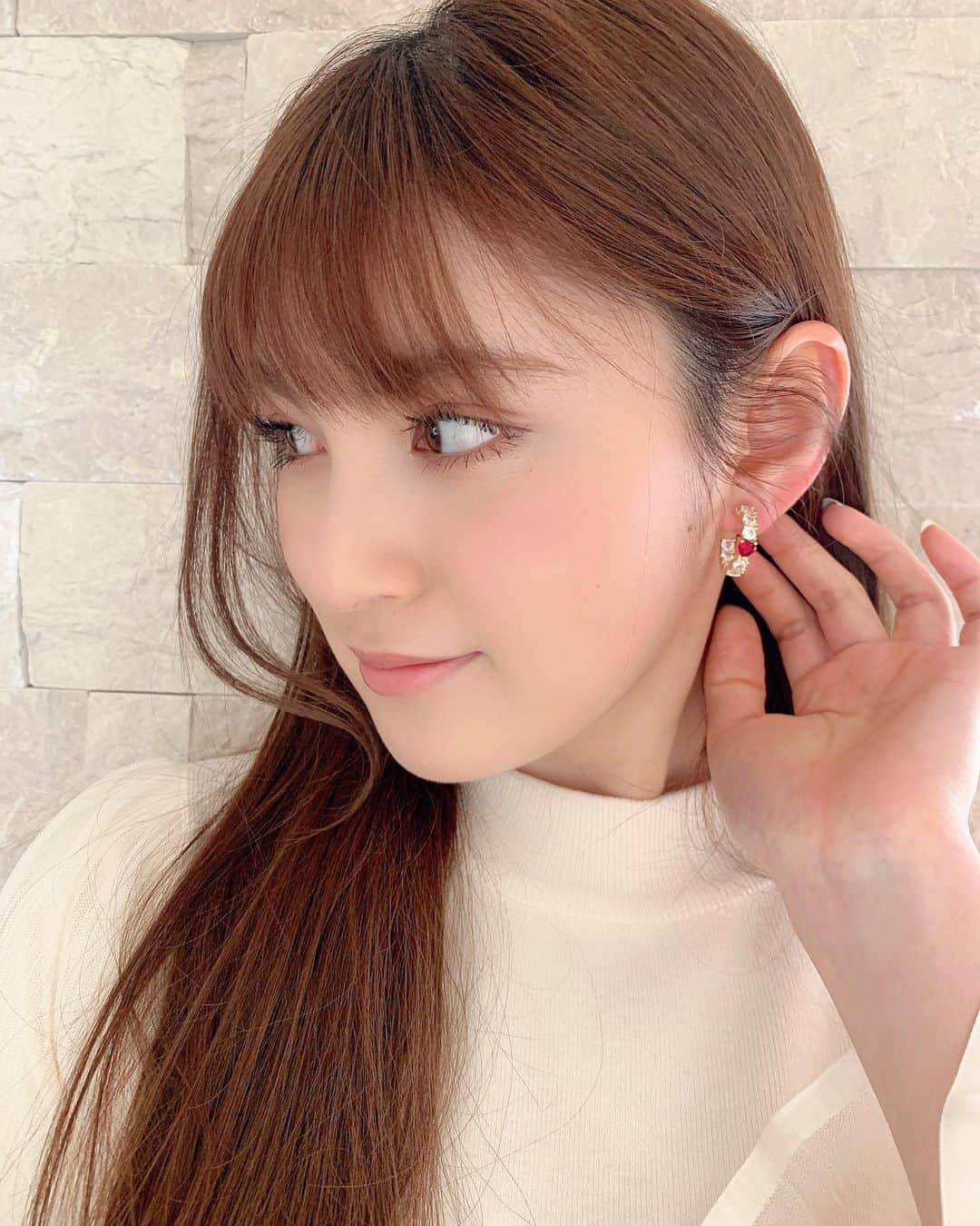 神志那結衣さんのインスタグラム写真 - (神志那結衣Instagram)「趣味💍 #イヤリング　#earrings #アクセサリー　#accessory」3月29日 21時28分 - jiina27