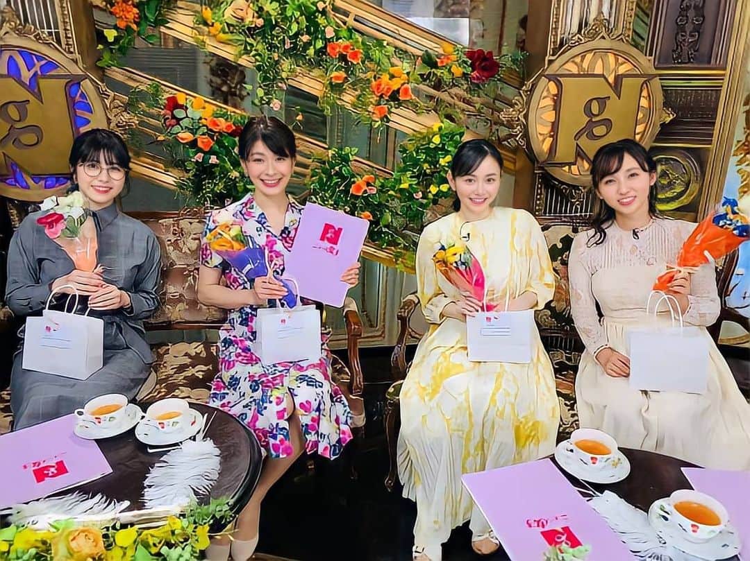 杉原杏璃さんのインスタグラム写真 - (杉原杏璃Instagram)「最終回！！  明日　3/30 (火)22:00から　ニュース女子　最終回です！！  DHCテレビ📺他、各地方局にてオンエアしてます✋  終了してしまうのは寂しいですが、6年も続いた番組に長きにわたり出演させていただけて光栄でした。  私自身もとても勉強になり、この6年でとっても賢くなりました　笑  過去放送分もYouTubeで見れるので　是非チェックしてみてください  またおじさま達、ニュース女子のスタッフさん達とお仕事ご一緒できるよう頑張ります  ニュース女子大好きでいてくれた皆様　ありがとうございました🖤🖤  るりちゃん　八田ちゃん　りさちゃん  #anrisugihara  #sugiharaanri #杉原杏璃  #ニュース女子  #時事ネタ #政治経済」3月29日 21時25分 - anri.sugihara.anri