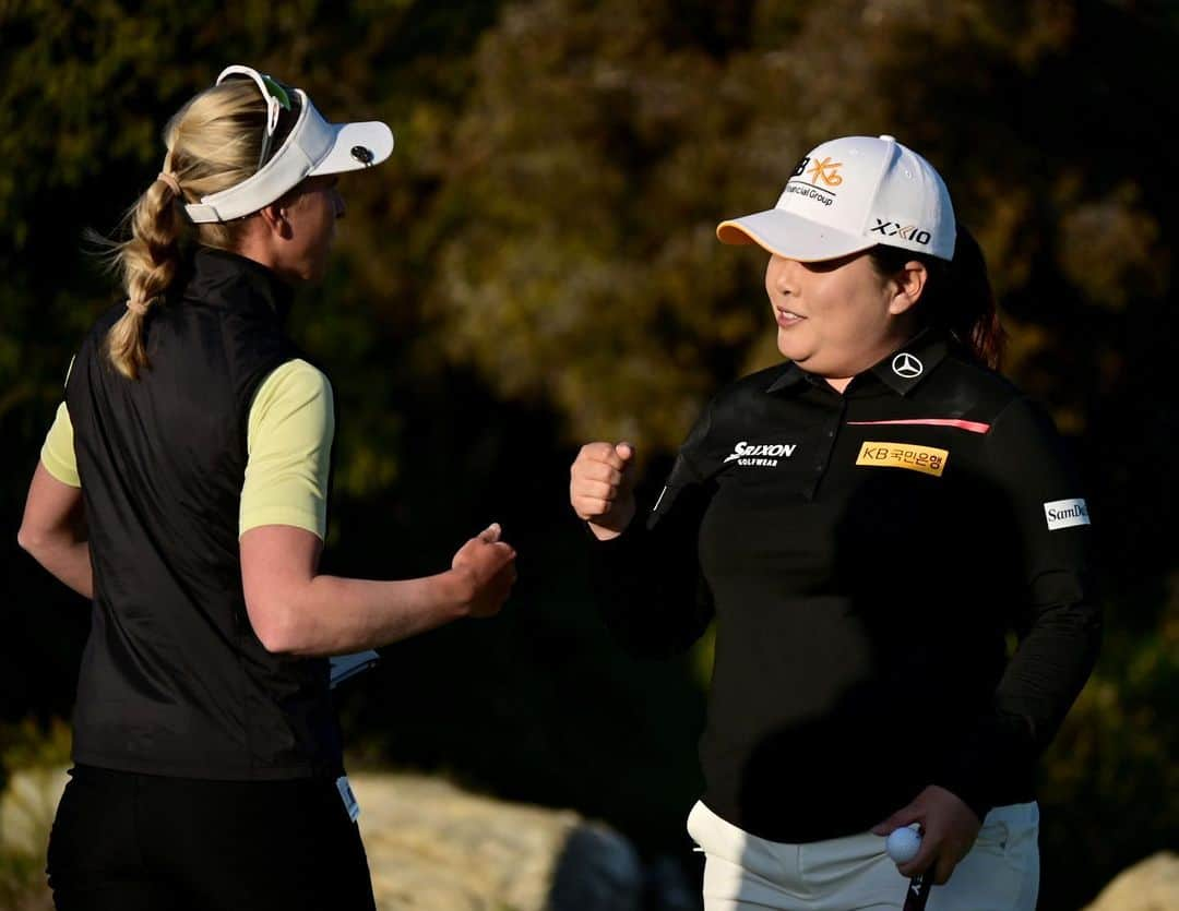 ソフィア・ポポフのインスタグラム：「Tough weekend for me at the @lpgakiaclassic 🙈 still a T21 finish and some really solid ball striking all week. Big congrats to Inbee on the win - really enjoyed playing with her and seeing what a 21-time champ is made of 🙌 no time to rest because it’s MAJOR week time. Ready to keep it going at the @anainspiration 🙏」