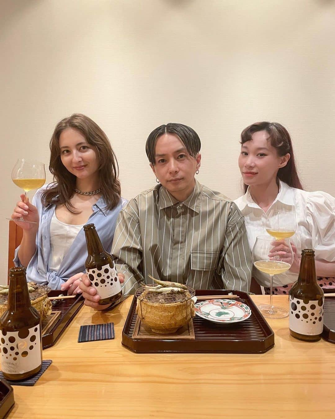 奈良裕也さんのインスタグラム写真 - (奈良裕也Instagram)「ロココビール🍻@rococotokyo さんの スペシャルディナー🍴🌸で豪龍久保の和食に 選ばれし名店のみが許される日本初の ラグジュアリービールはまるで 白ワインを飲んでいるような口どけで どんな料理にもあう新感覚の美味しさでした💯❤️  @goryukubo  #ロココビール #rococotokyowhite」3月30日 22時25分 - yuyanara