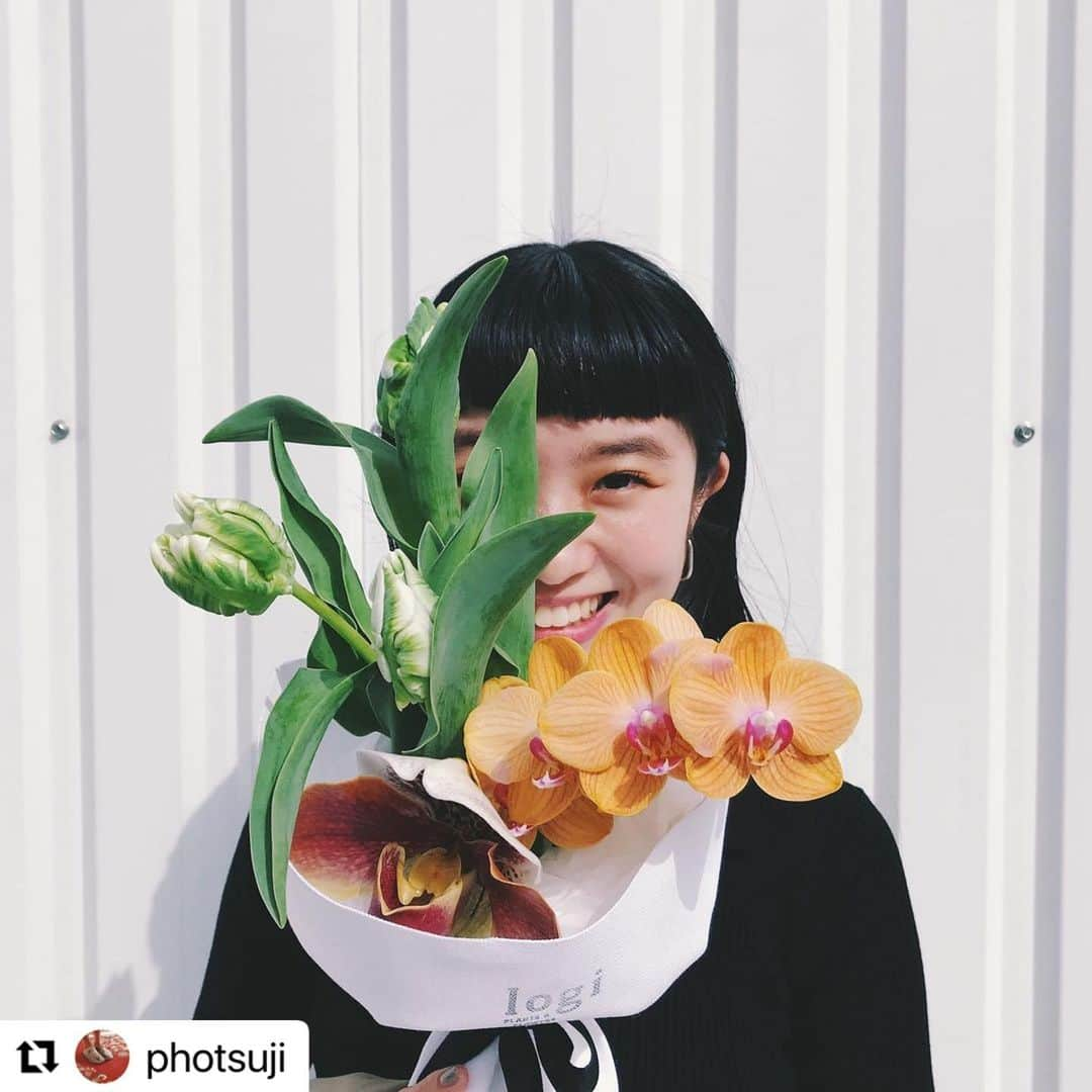 相川茉穂さんのインスタグラム写真 - (相川茉穂Instagram)「ウワッホー!!!🎴  #Repost @photsuji with @make_repost ・・・ めでたい日が続くね。毎日天気も良くて気持ちがいいね。春だしね。あいあい誕生日おめでとう。」3月30日 22時27分 - mahoaikawa3