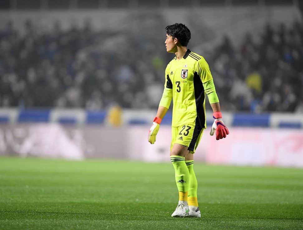 谷晃生のインスタグラム：「nice game👍  沢山の方々のサポートがあり、今回の試合を開催できた事に感謝しています。 ありがとうございました！ #u24  #日本代表」