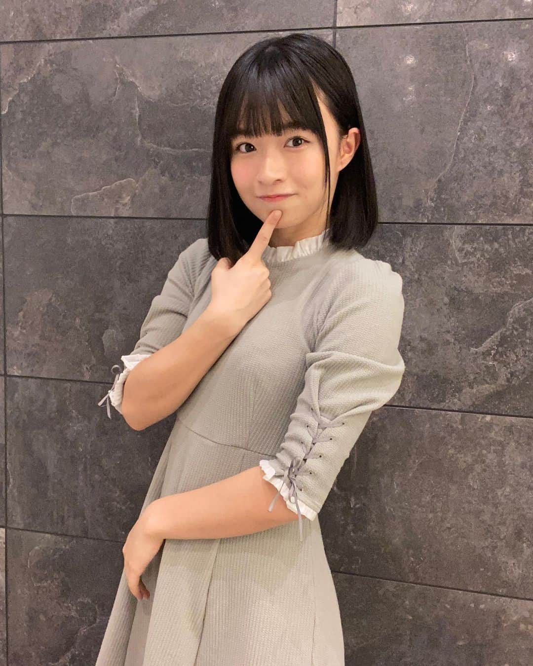 百川晴香さんのインスタグラム写真 - (百川晴香Instagram)「私服シリーズ💕春のデート服感👏かわいいいいい💕好きですか☺️？  【titty&Co.PETITアンバサダー応募】 最近の私の新しいお洋服８割くらいはtitty&co.さん👏そんな、好きなブランドのアンバサダーができたら幸せだな〜と思い応募してみました👍💕みなさんに沢山のかわいいをお届け出来ますように🙏💕   #tittyandco #私服 #かわいい #ノーマルカメラ #無加工 #japanesegirl #cute #followｍe」3月30日 19時42分 - momokawaharuka