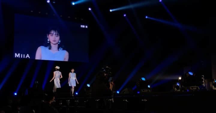 加藤栞のインスタグラム：「・ 超十代ありがとうございました☺️ 初ランウェイ、課題は山盛りですが楽しかったです！ もっと成長した姿を皆様にお見せできるよう頑張ります🌸  #超十代  #加藤栞」