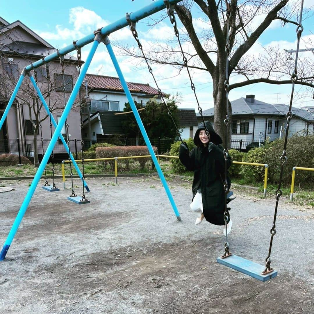 桜井ユキさんのインスタグラム写真 - (桜井ユキInstagram)「あっ  皆さん  実はわたし、今放送中のシグナルSPにちらっと出てるんです。  観てください。  焦って投稿しました。  (写真は関係ありませんが、楽しかったよショットです)  よろしくお願いします。  　　　　　　　　　　　　　  　　　　　　　　　　　　　　　　　　　　桜井」3月30日 21時52分 - yuki.sakurai_official