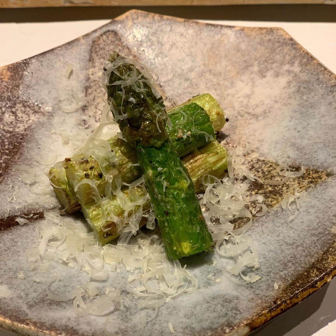 岸本加世子さんのインスタグラム写真 - (岸本加世子Instagram)「東京で一番予約が取れない焼き鳥屋さんでご馳走になりました。美味しいかったです。」3月30日 22時04分 - kayokokishimoto