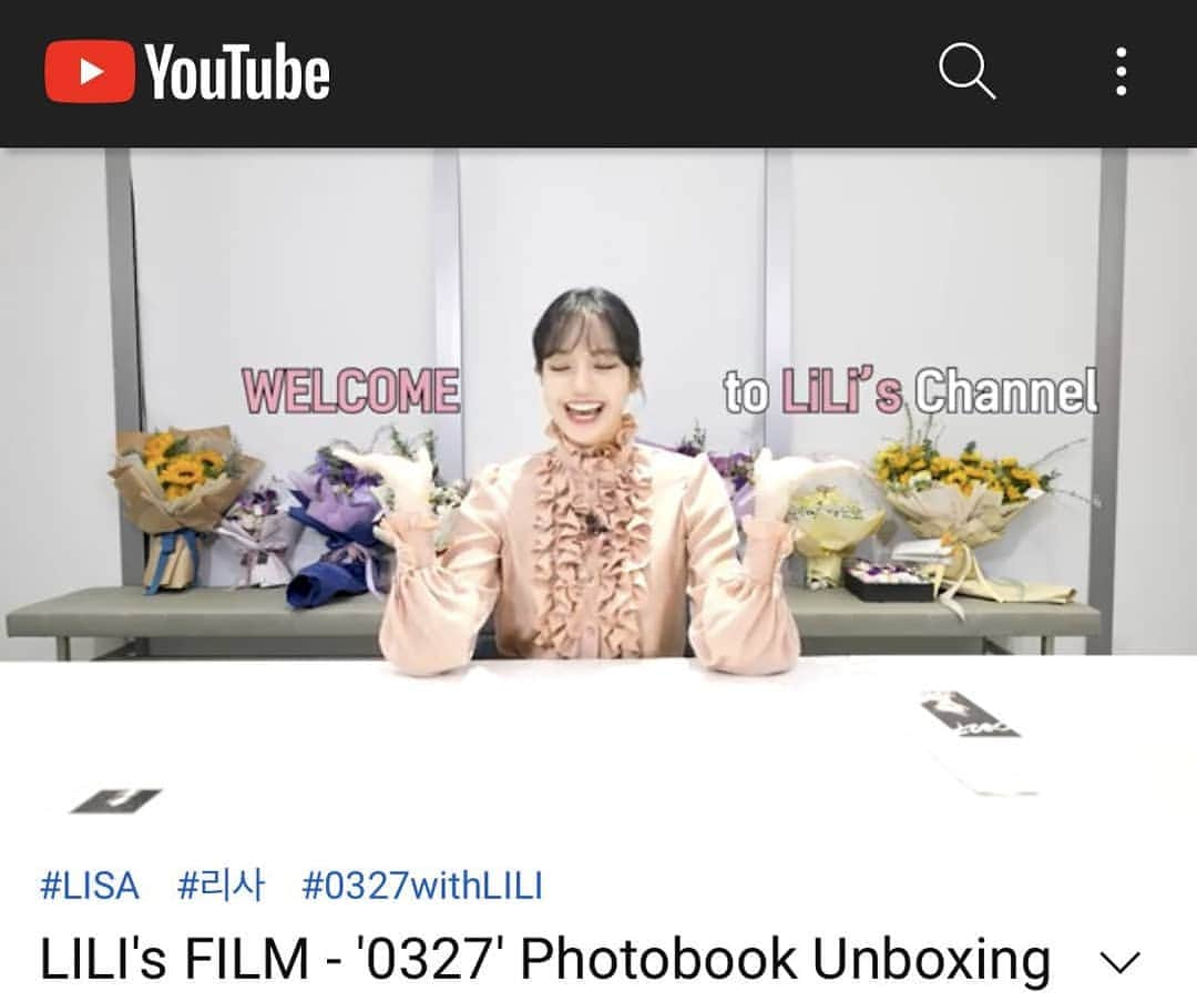 リサさんのインスタグラム写真 - (リサInstagram)「Watch Lisa 0327 Photobook Ver. 2 Unboxing 🤍 Don't forget to LIKE, SHARE, COMMENT and Hit notification 🔔   #0327withLILI  🔗 https://t.co/OBGjqSvuIx . . . #LISA #LALISA #리사 #블랙핑크 #BLACKPINK #LALISAMANOBAN #LALISAMANOBAL #blackpinklisa #lisablackpink」3月31日 12時27分 - lisa.blackpink