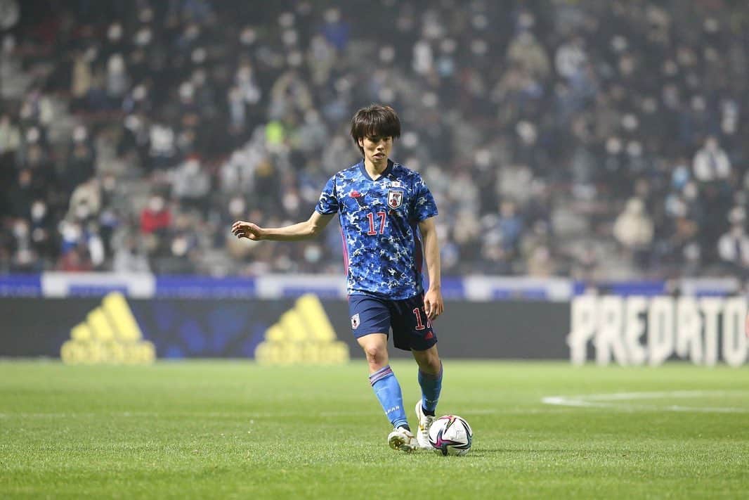 田中碧さんのインスタグラム写真 - (田中碧Instagram)「素晴らしいサポート🔥 素晴らしいスタジアム🏟 素晴らしい応援📣  世界は広い。 上には上がいる。 もっと成長する。  そしてこの試合で出場停止について動いてくれた方々に感謝してます。  #東京五輪 #川崎フロンターレ #アカデミー #日本サッカーを強くしよう #また同じピッチで😭」3月31日 19時12分 - tnk_0910