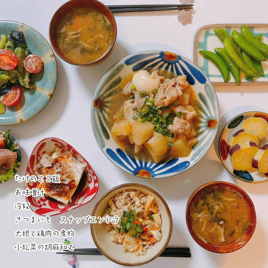 水野佐彩さんのインスタグラム写真 - (水野佐彩Instagram)「・ 3月のうちに...🥢 #さあや飯 👩🏻‍🍳  7枚目はwith #さあや👶🏻飯 です❣️ 旦那さんのお休み時間に娘をお願いしていた時に作っておいたランチ🌷 ほぼ同じものが食べられるようになり ほんとーーーに楽になりました🥺✨✨  娘は基本的とってもよく食べるけど わざと小さ〜く口を開けてみたり 私に要らないものだけあーんしてきたり おもちとおはぎにこっそりあげていたり 悪知恵もなかなかに働いています🤣  #おうちご飯 #おうちごはん #和食 #和食ごはん #おうちごはんlover #おうちごはん部 #料理 #料理記録 #クッキング #くっきんぐらむ」3月31日 21時15分 - saaya_mizuno