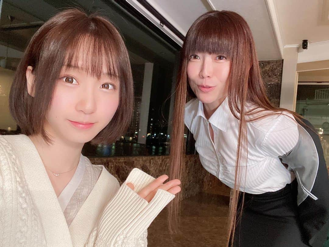 伊織もえさんのインスタグラム写真 - (伊織もえInstagram)「生放送ご視聴頂いた皆さんありがとうございました！ 配信でもお伝えしたとおり、この度PPEに所属させて頂いたくことになりました！(ง ˆ̑ ‵̮ˆ̑)ว゛ 4/1より気持ちを新たに！頑張って行きます！(ˊo̴̶̷̤ ̫ o̴̶̷̤ˋ)♡」3月31日 23時35分 - moe_five