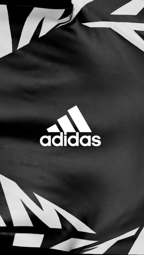 ジョー＝ウィルフリード・ツォンガのインスタグラム：「Nothing without the team 🤜🏽🤛🏽 #teamadidas @adidasparis」