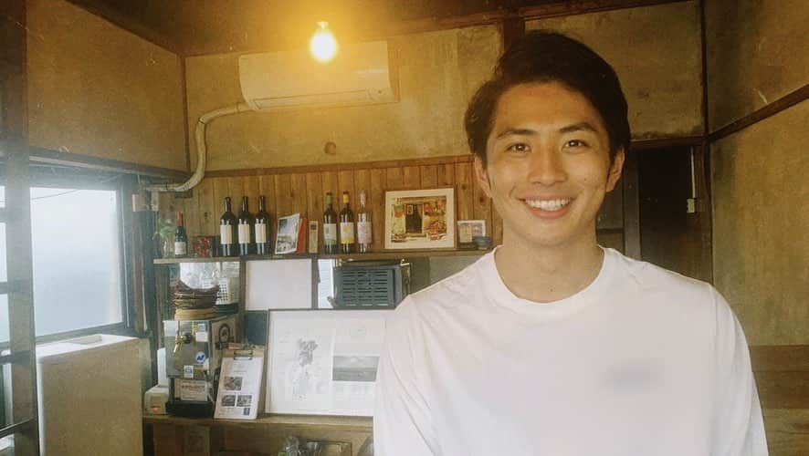 のインスタグラム：「初めまして。 入社2年目になりました、テレビ東京アナウンサーの島田一輝です。  これから仕事のことや、部での何気ない写真など様々なことを発信していきます！  よろしくお願いいたします。  #テレビ東京 #肉 #アナウンサー #島田一輝 #お肉」