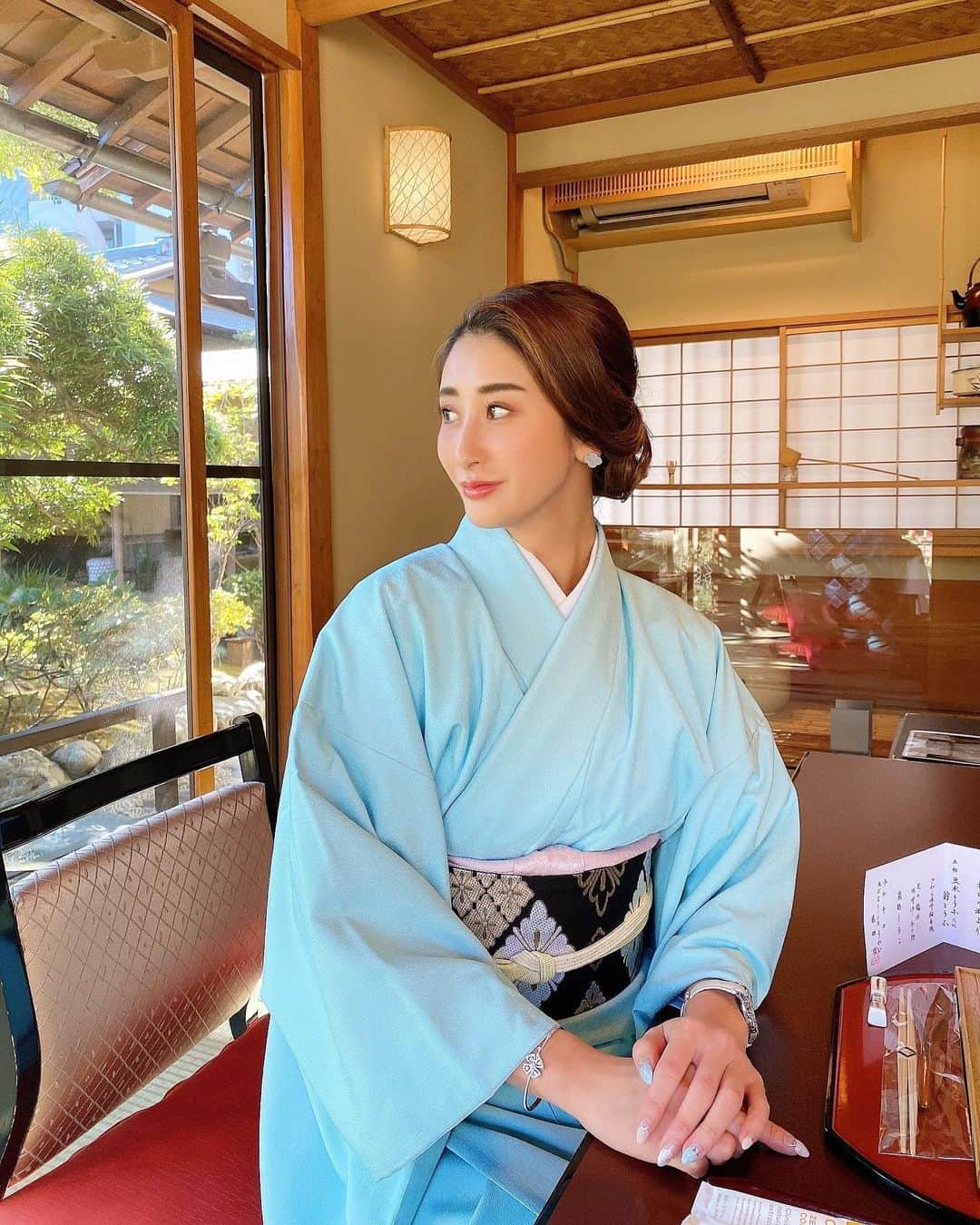 佐藤衣里子のグルメインスタ