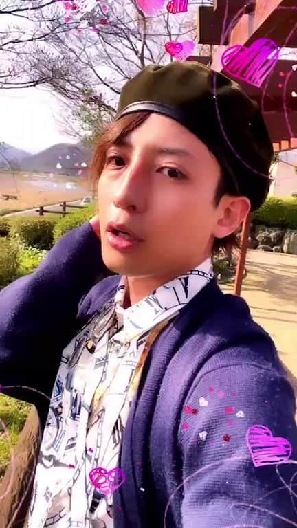 のインスタグラム：「バス断行三箇所目 福井県南條ー！  次は四時半頃かな？」