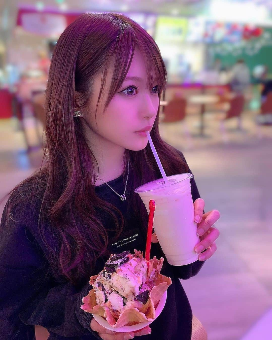 相沢みなみさんのインスタグラム写真 - (相沢みなみInstagram)「#coldstone 🍨 . #相沢みなみ  #アイス部」4月1日 19時32分 - epoint2016