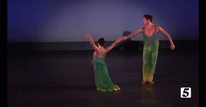 Lily Saito (齊藤莉理)のインスタグラム：「Grab your tickets now to watch @nashvilleballet ‘s Seasons available to watch this weekend! Tickets are only $20 dollars and if you miss live performances, I can promise you you are in for a treat!  | Video from @newschannel5 |🙏🏻 Ticket link in bio 😊」