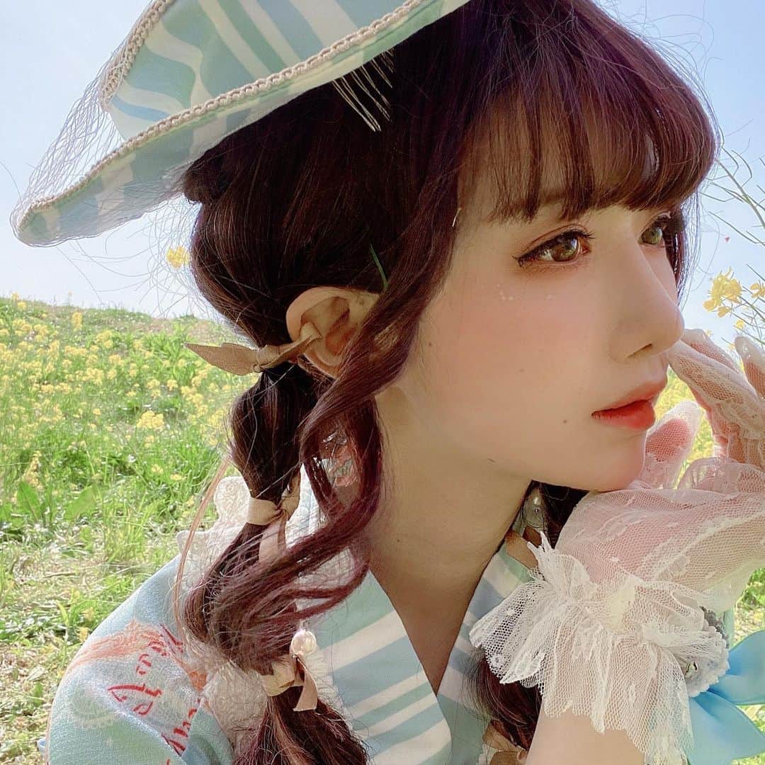 shikaのインスタグラム：「#lolita #lolitafashion   Make-up：@miyako_reiko」