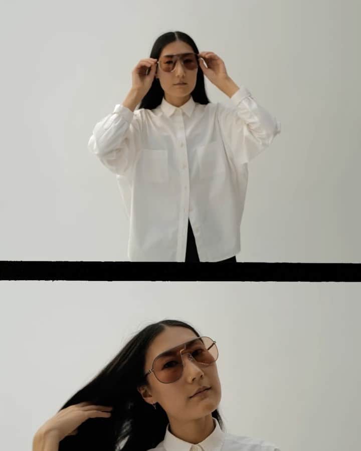 MYKITA SHOP TOKYOのインスタグラム：「70年代の懐かしさと未来的な感覚を併せ持つSTUDIO 12は、クラシックなアビエイターとナビゲーターのシルエットに、アシンメトリーなレンズデザインを採用しています。  @annieleelarsonは、STUDIO12.1 Shiny SilverとNude Solidのシールドレンズを着用しています。  Giving equal parts Seventies nostalgia and futurist sensibility, STUDIO 12 presents classic aviator and navigator silhouettes with an asymmetrical lens design.  @annieleelarson wears STUDIO12.1 in Shiny Silver with Nude Solid lens shield. __ #mykita #mykitastudio」