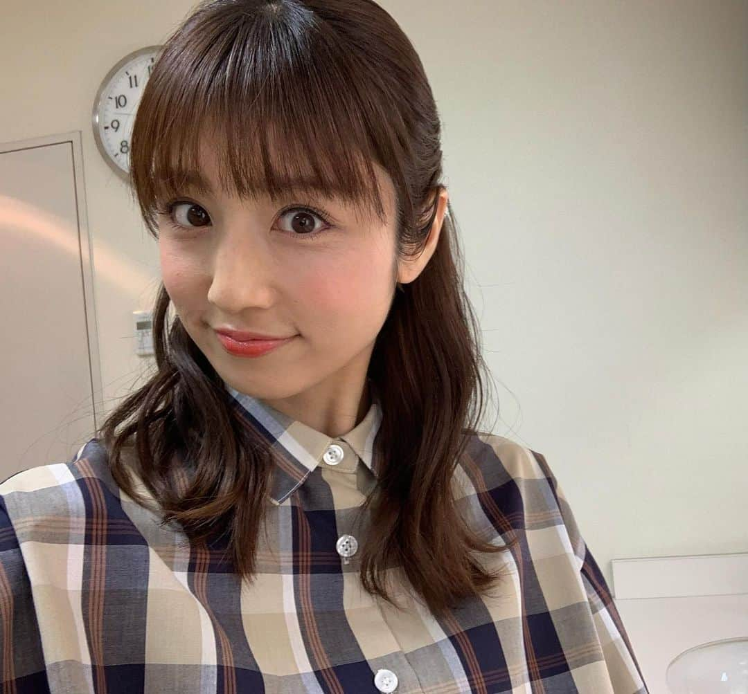 小倉優子さんのインスタグラム写真 - (小倉優子Instagram)「収録が終わりました😊❗️  産後八ヶ月✨✨  抜けた前髪がやっと伸びてきました☀️  産後は無理しちゃいけないと本当に感じます❗️❗️ 産後の方がいらっしゃったら 本当に無理しないでくださいね🙏🏻✨」4月2日 16時43分 - ogura_yuko_0826