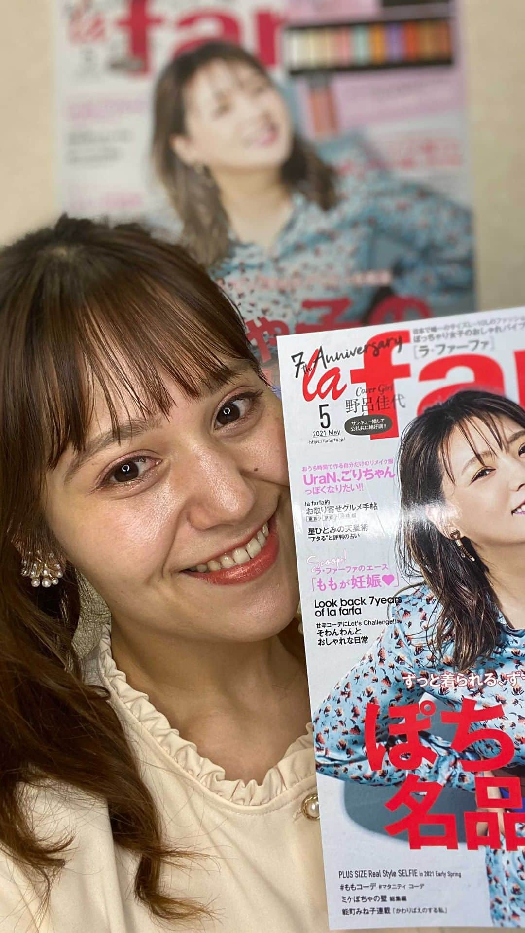 la farfaのインスタグラム：「.  ラファモによるリレーインスタライブの 本日3人目はアイシャ！@aishadayooooo  これまでの振り返りでは、ラファモになるための彼女の熱意が伝わってきましたね☺️ かき氷の値段に編集部は騒然でした…笑  #lafarfa#ラファーファ#ラファモ#アイシャ #ぽっちゃり#ぽっちゃりモデル #plussize#plussizemodel」