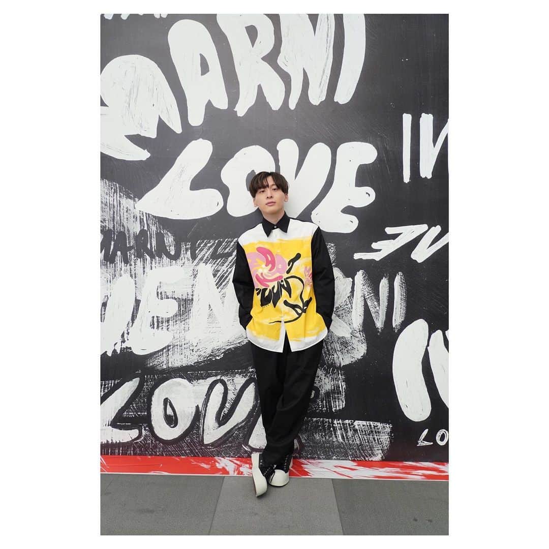 工藤大輝のインスタグラム：「#marni #マルニ #marnifesto #マルニフェスト 4月1日〜22日まで渋谷PARCOにて開催中🟡❤️」