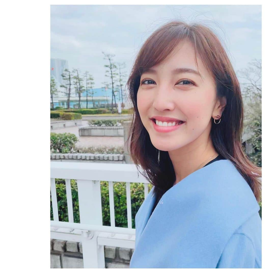 小澤陽子さんのインスタグラム写真 - (小澤陽子Instagram)「𝚒𝚗 𝚙𝚛𝚒𝚟𝚊𝚝𝚎❁  お気に入りのコートをおろしました🧥💙  花粉は大丈夫ですか？💐 気温としては、すごく過ごしやすいお天気が続くように️なりましたね🌞  先日広瀬アリスさんにお会いして、 『知ってるワイフ』ロスの最近です…🥺 メッセージ性もあって、 温かくて、すごくよかったなぁ…  悔いのない、素敵な選択を積み重ねていきたいです🌕🌑  今夜も、 全力！脱力タイムズ、お忘れなく👓🌏  #私服 #おざよーfashion👗  #コート #簡単映えなコート #全力脱力タイムズ #DNN」4月2日 20時34分 - yoko.ozawa729