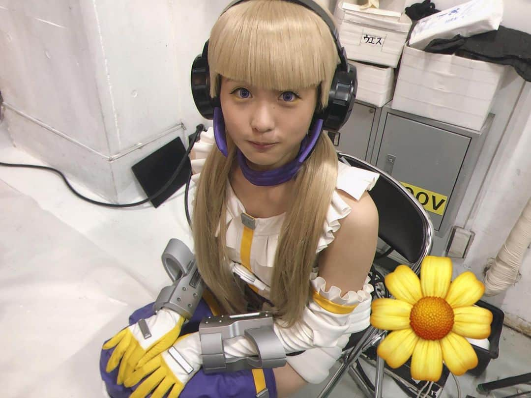 石田桃香のインスタグラム：「金髪ツインテールのシャーロットです💫 ドラマ「ガールガンレディ」の放送が近づいてきて 色々なところで記事にしていただいたり 公式SNSでオフショットが公開されたり YouTubeでは〝ガールガンレディオ〟も配信されました！  なのでいろいろとチェックしてみて下さい〜 放送まで後4日💛お楽しみに！  #ドラマイズム #ガールガンレディ #4月6日スタート」