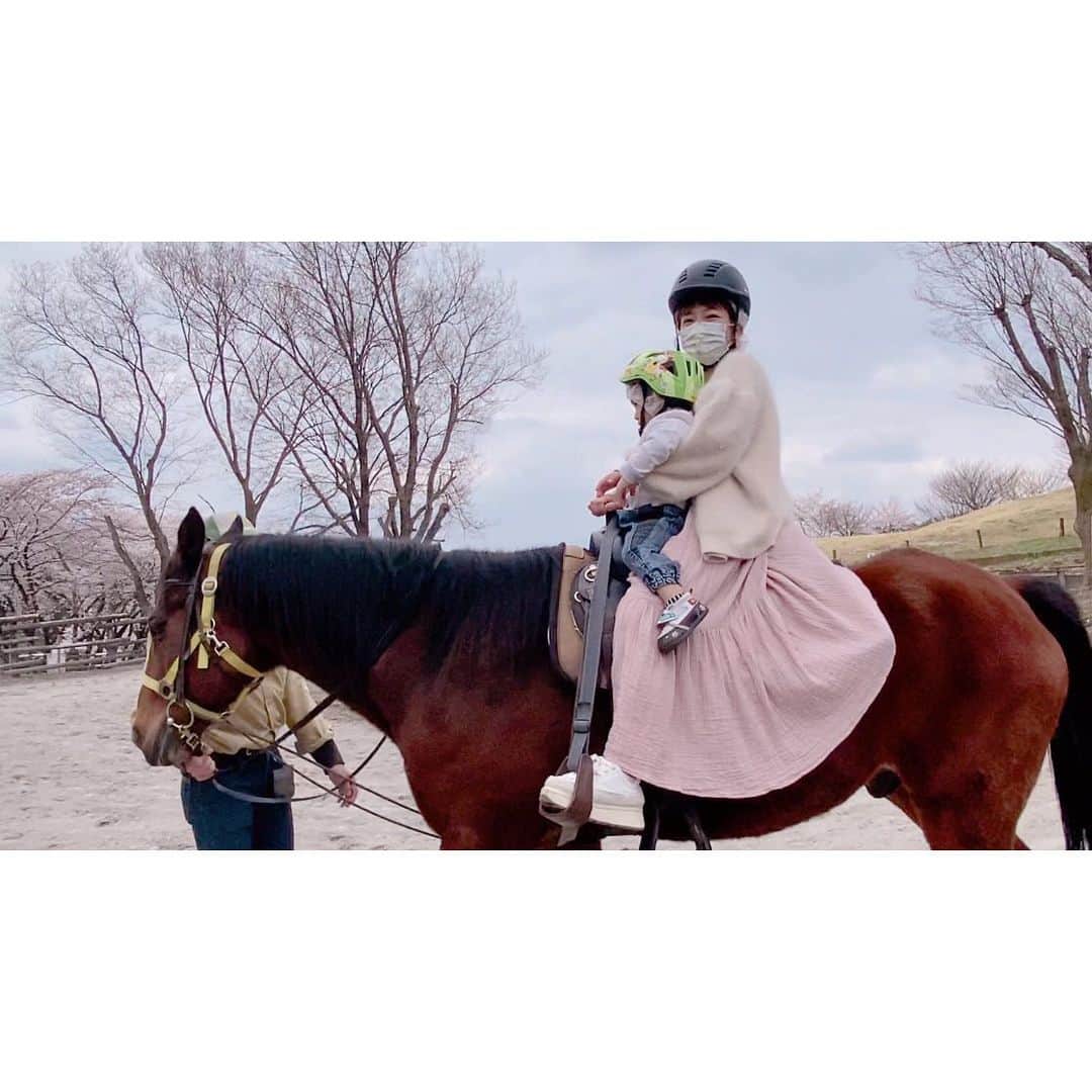辻希美さんのインスタグラム写真 - (辻希美Instagram)「幸空と乗馬🐴💕✨"」4月2日 23時09分 - tsujinozomi_official