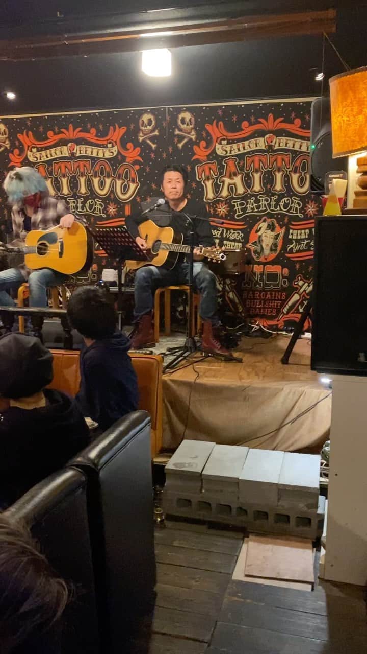 今井寿さんのインスタグラム動画 今井寿instagram N潟県が 楽しかった ので Short Ver チロリン Chirolyn 今井寿 Imaihisashi Bucktick Bt Peace アブラカダブラ Abracadabra 御守り 4月2日 23時41分