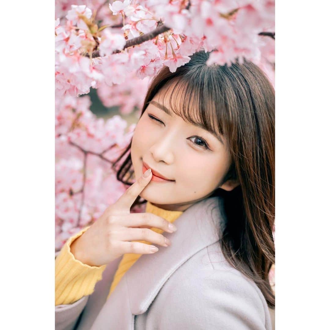 山本ゆうかのインスタグラム：「今月髪の毛切るのでロングを楽しみます」